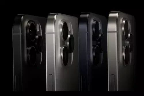 iPhone 15 Pro проти iPhone 14 Pro: два гіганти віч-на-віч