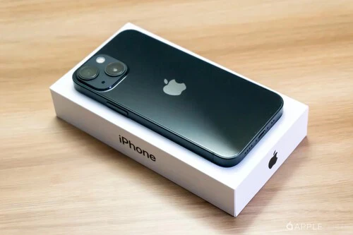 iPhone 13 Mini зникає з продажів