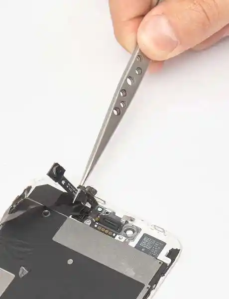 Замена и ремонт датчика приближения Айфон 8 Плюс