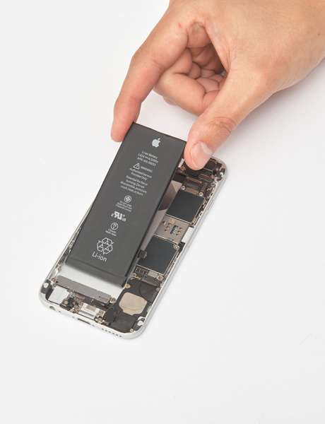 Заміна акумулятора iPhone 6s