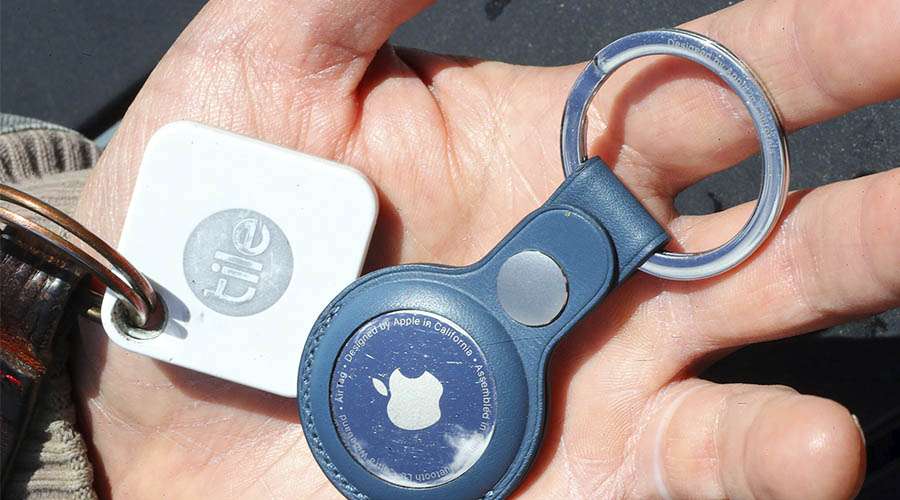 Трекер AirTag: надежный помощник от компании Apple (фото) Трекер AirTag: надежный помощник от компании Apple